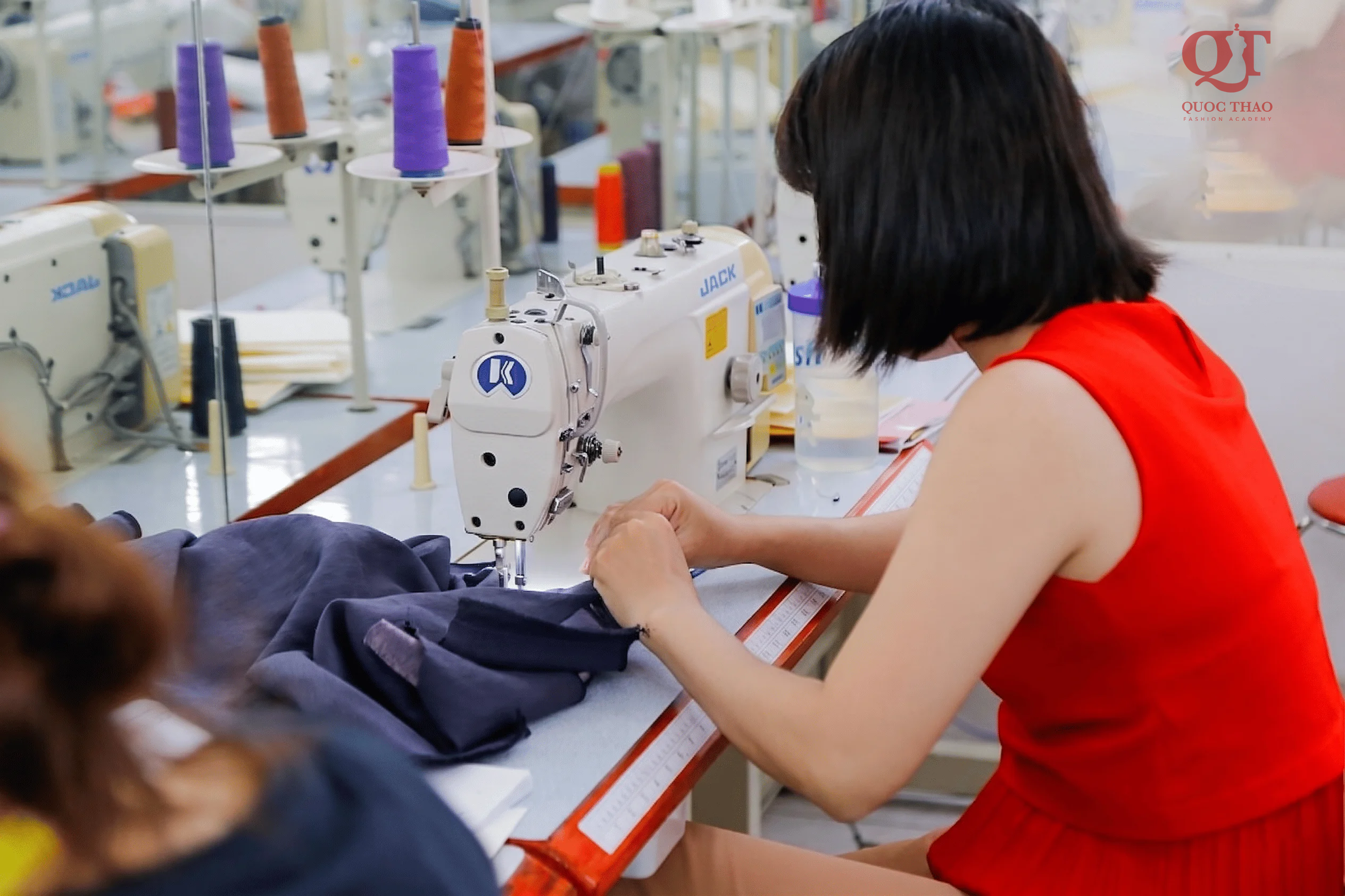 Kỹ thuật vest nữ 1